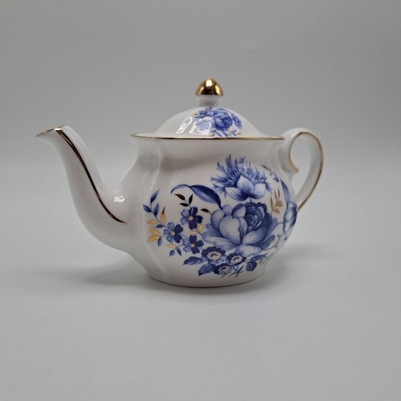 Wade England The Regency Collection White Teapot Blue Floral White Gold Trim - Picture 7 of 11